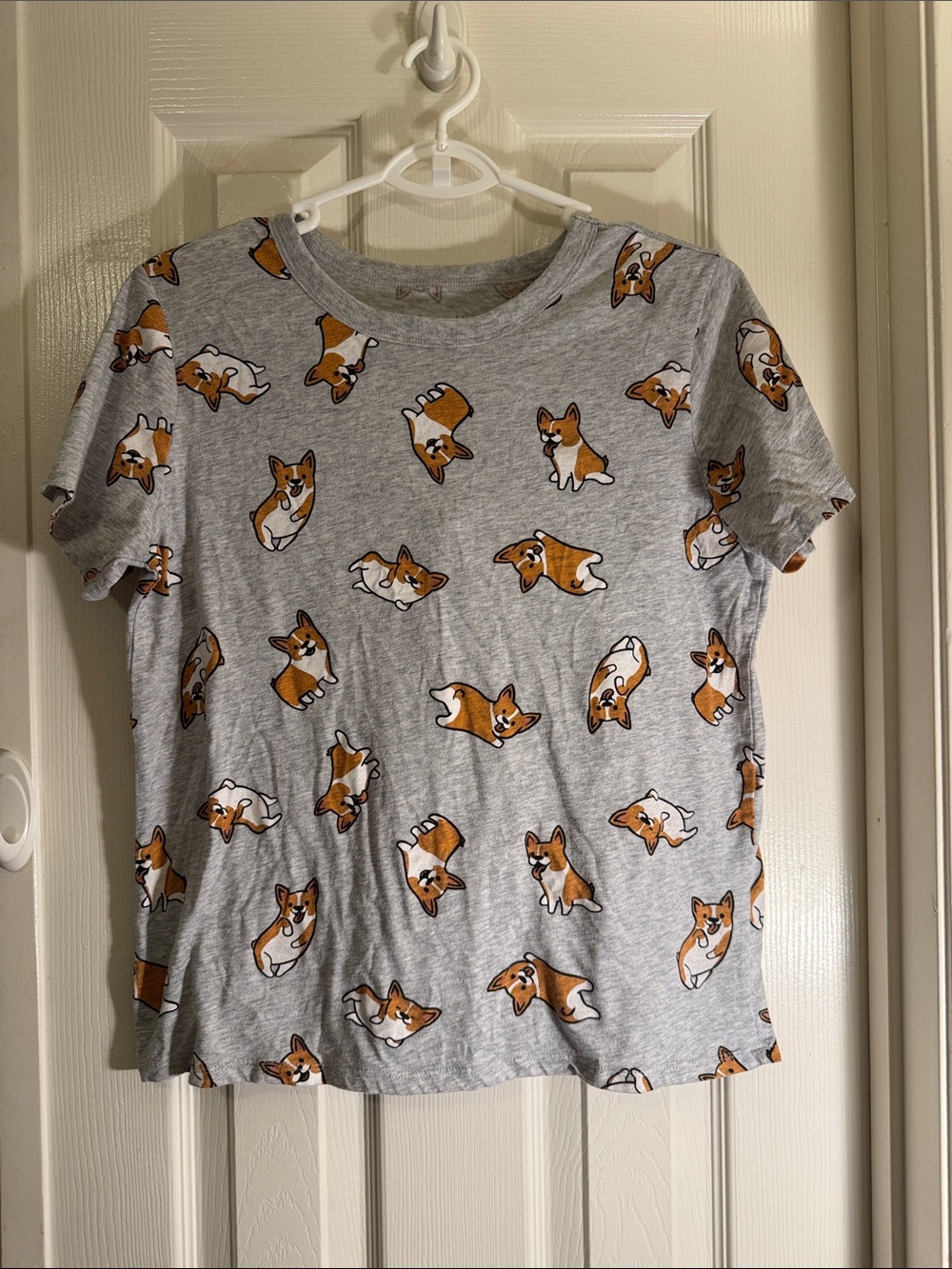 Zoe + Liv Grey Corgi Graphic Tee